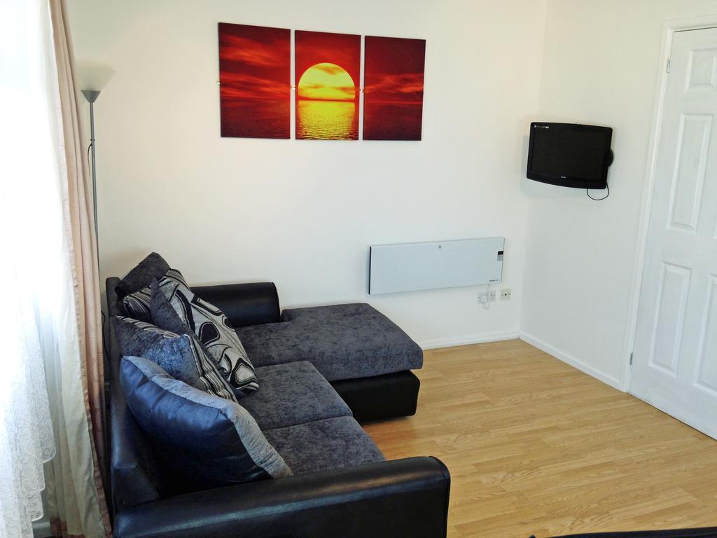 Hill View Apartment Brean Bagian luar foto