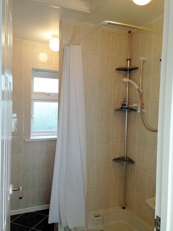 Hill View Apartment Brean Bagian luar foto