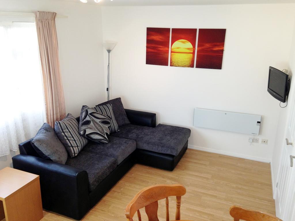 Hill View Apartment Brean Bagian luar foto