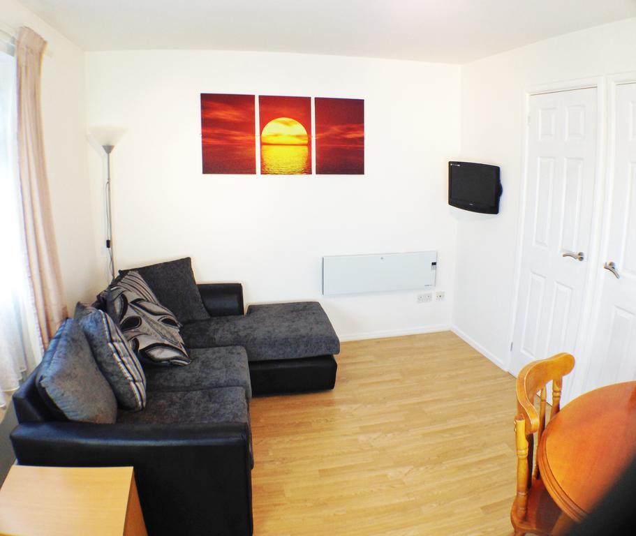 Hill View Apartment Brean Bagian luar foto